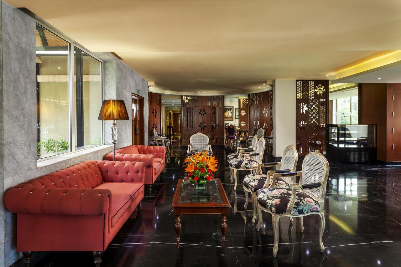 Hotel Atrio By Devam Gurgaon Zewnętrze zdjęcie