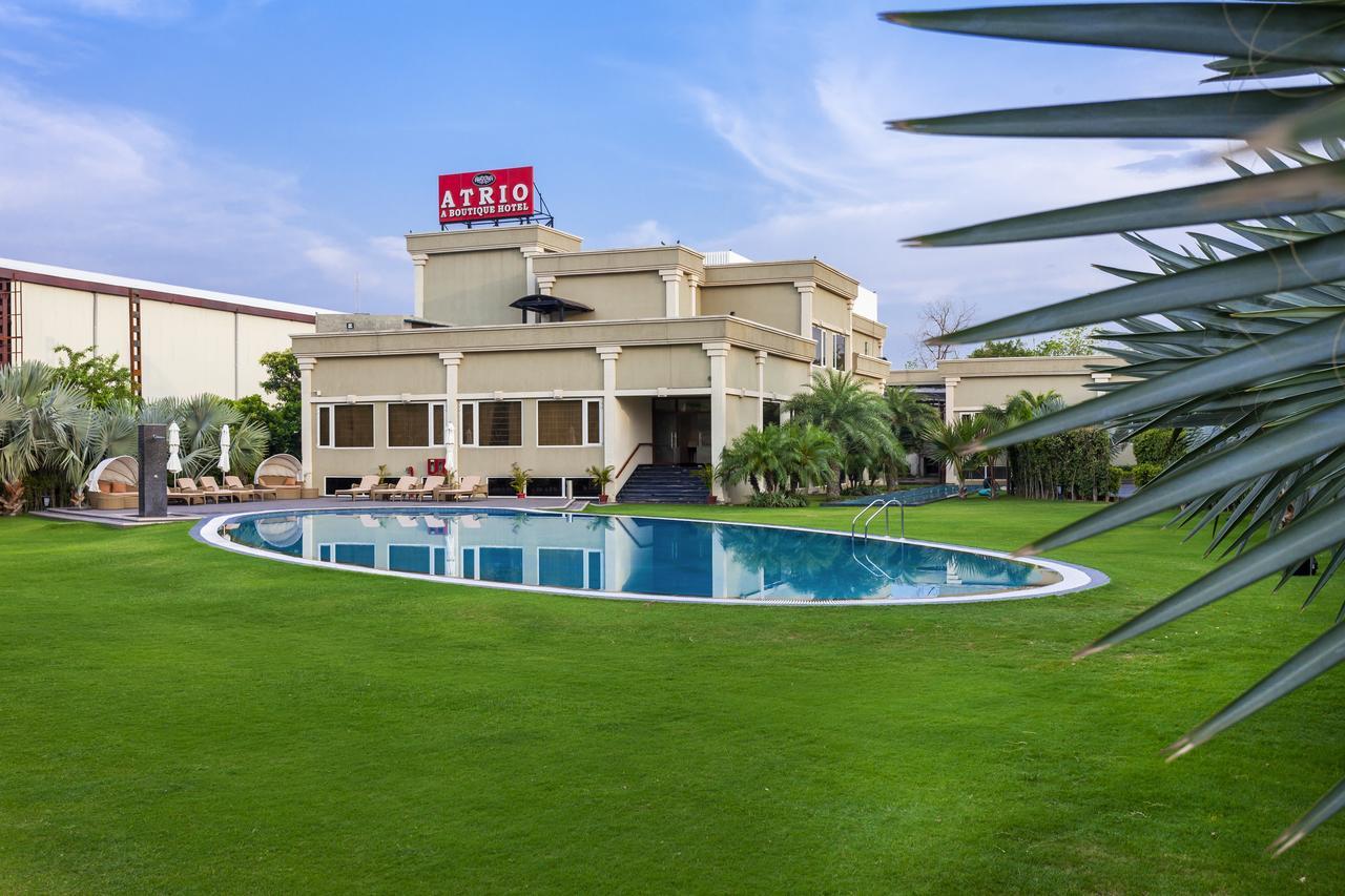 Hotel Atrio By Devam Gurgaon Zewnętrze zdjęcie